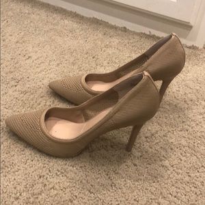 Neiman Marcus nude pumps